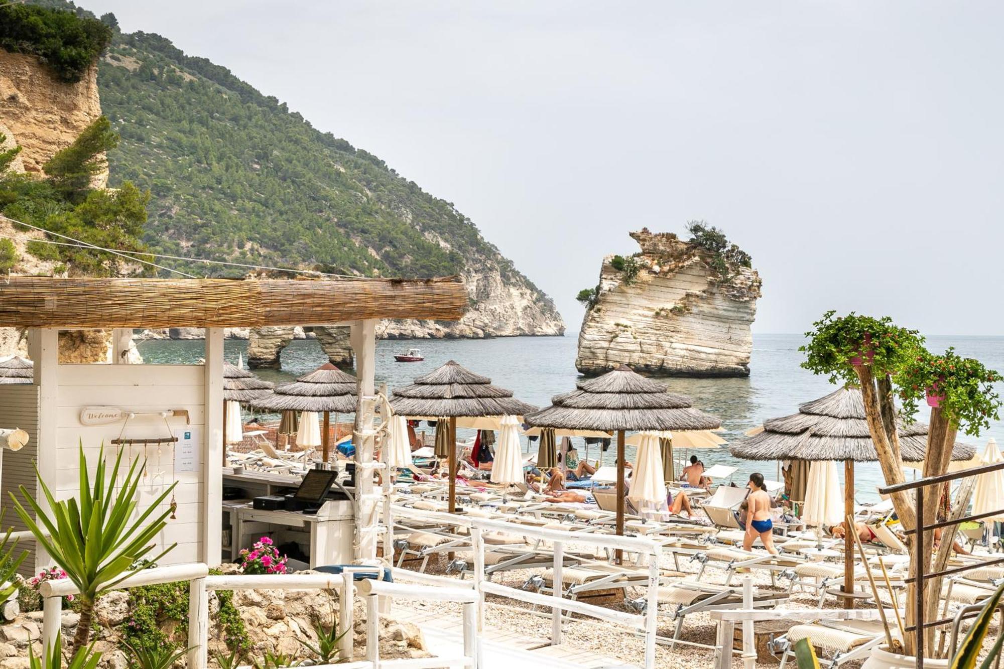 Ah Premium Baia Dei Faraglioni Hotel Mattinata Exterior photo