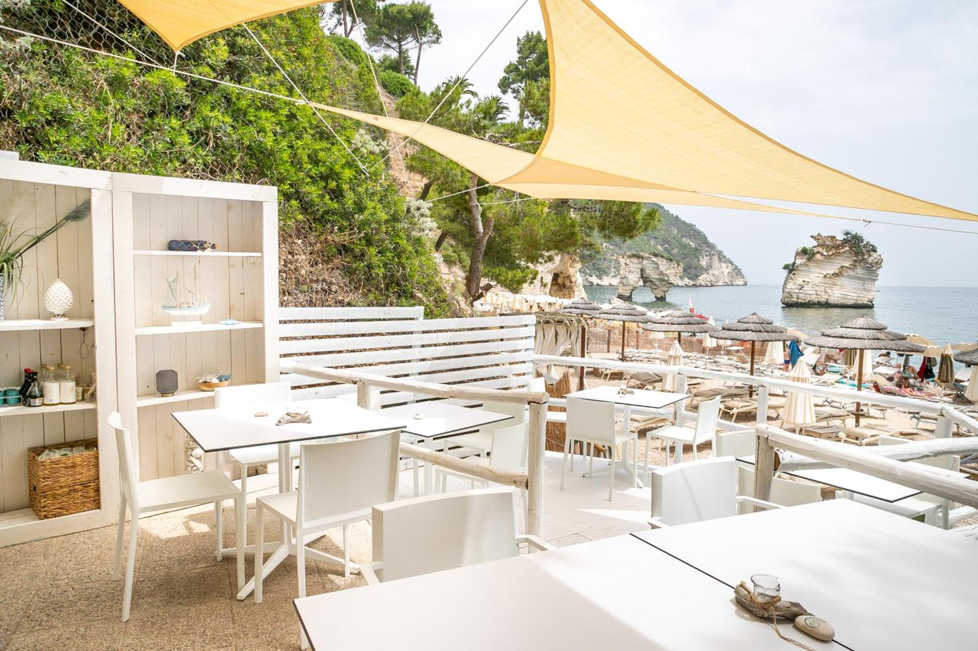 Ah Premium Baia Dei Faraglioni Hotel Mattinata Exterior photo