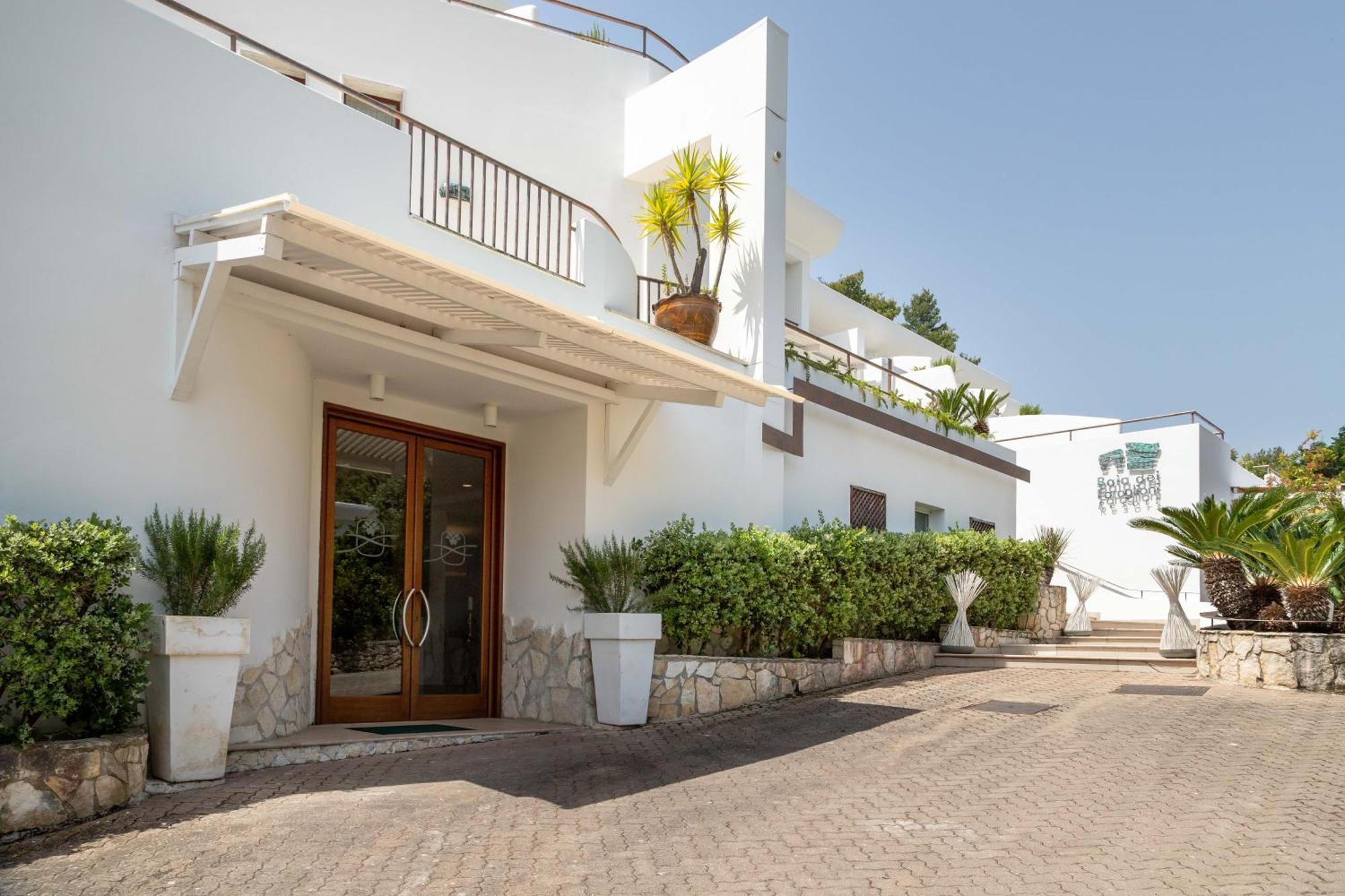 Ah Premium Baia Dei Faraglioni Hotel Mattinata Exterior photo