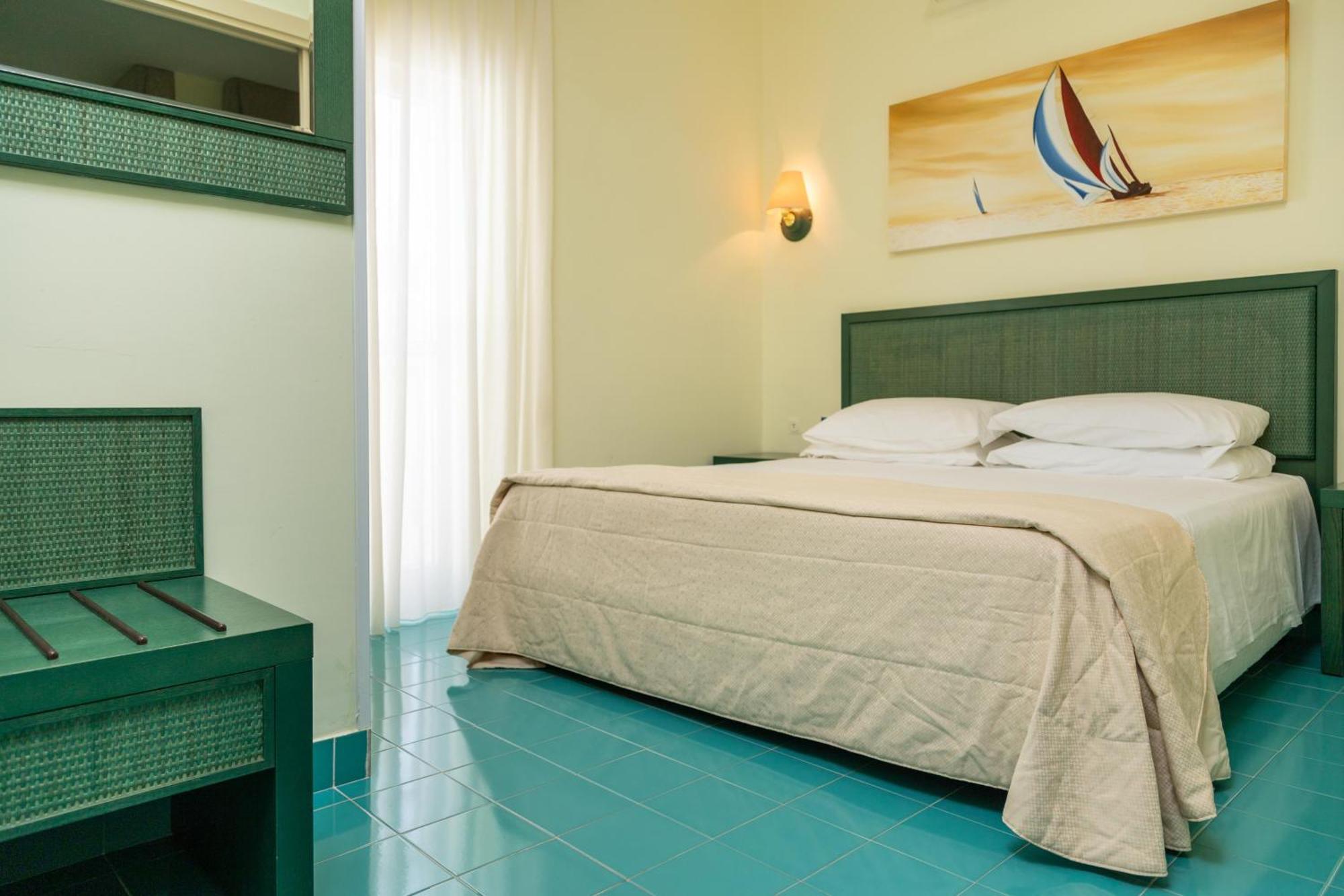 Ah Premium Baia Dei Faraglioni Hotel Mattinata Exterior photo