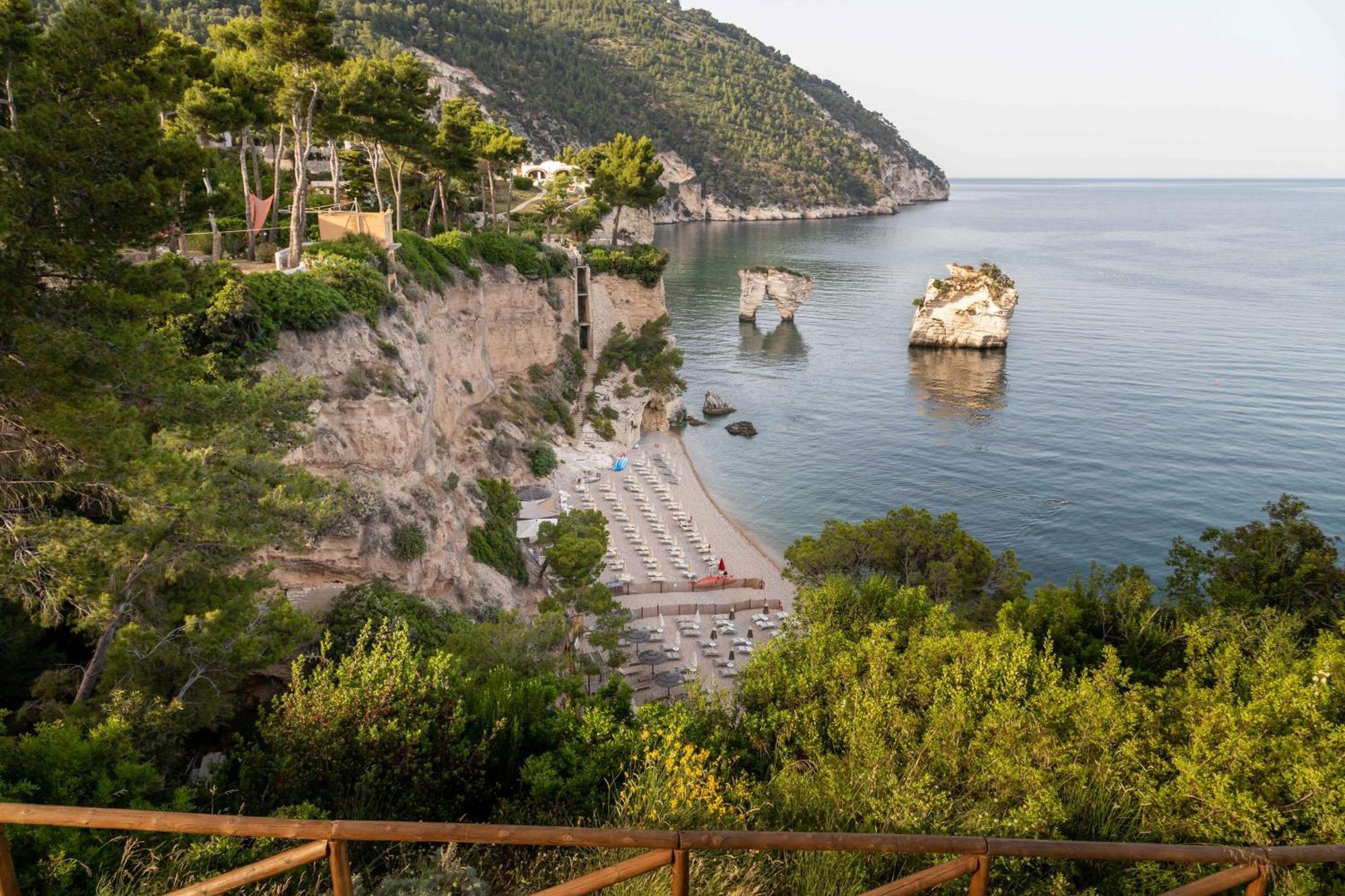 Ah Premium Baia Dei Faraglioni Hotel Mattinata Exterior photo