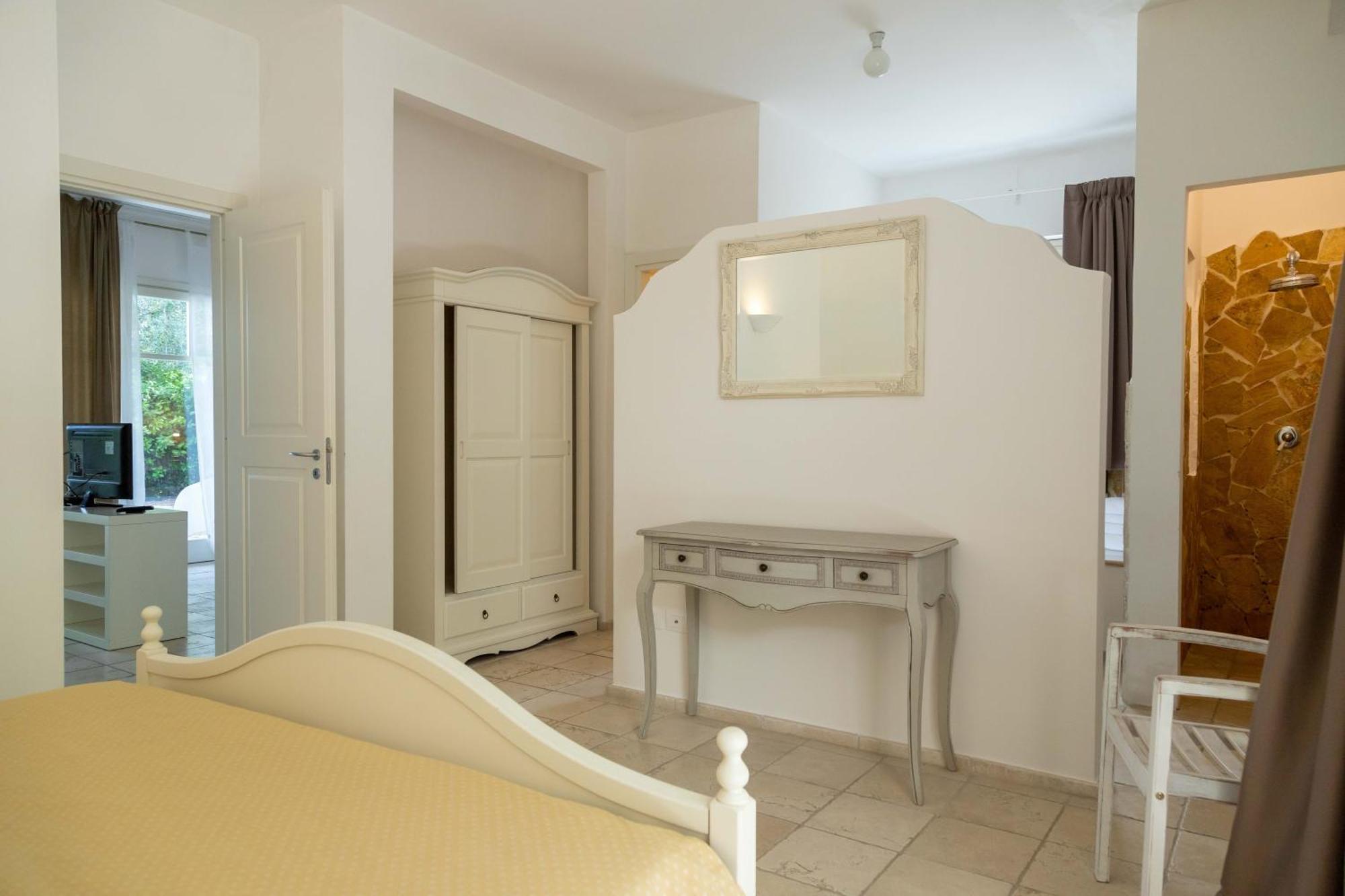 Ah Premium Baia Dei Faraglioni Hotel Mattinata Exterior photo